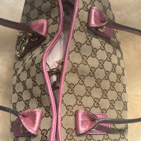 Authenticated Gucci tote - Picture 11 of 13